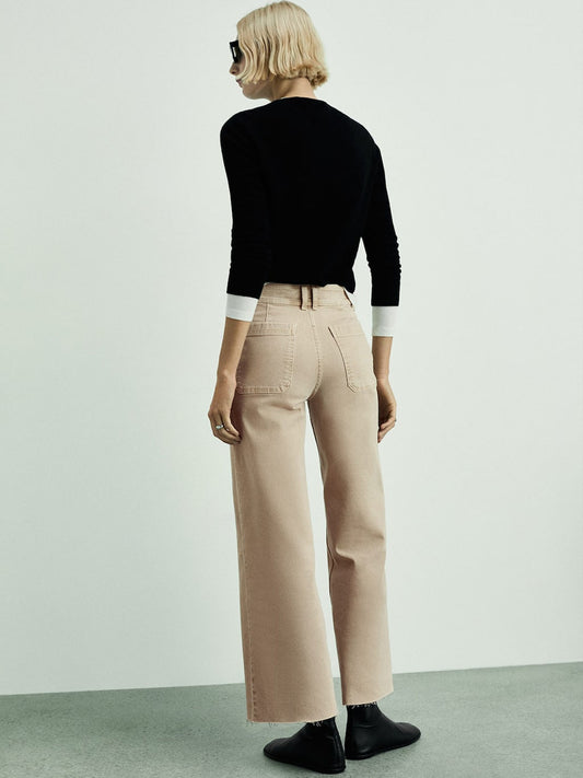 Women Stretchable Jeans with Raw Edge Detail