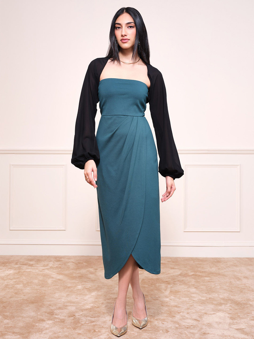 Open Front Long Cuffed Sleeves Crop Shrug