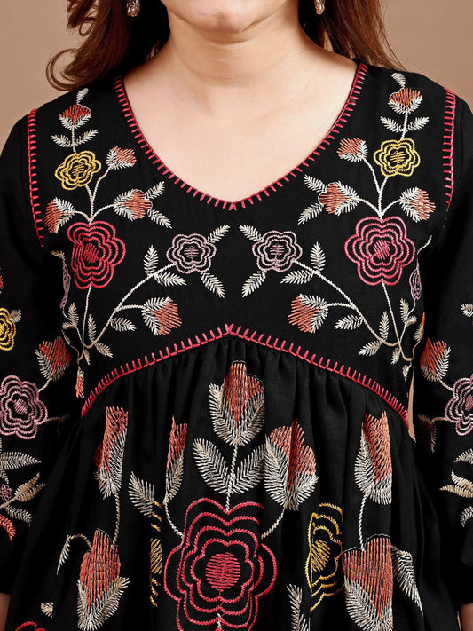 Floral Embroidered V-Neck Tunic With Trousers