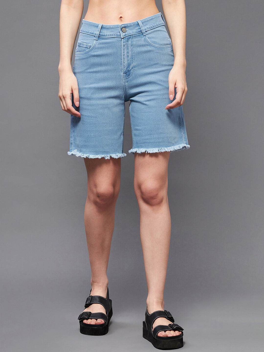 Women Blue Mid-Rise Frayed Denim Shorts