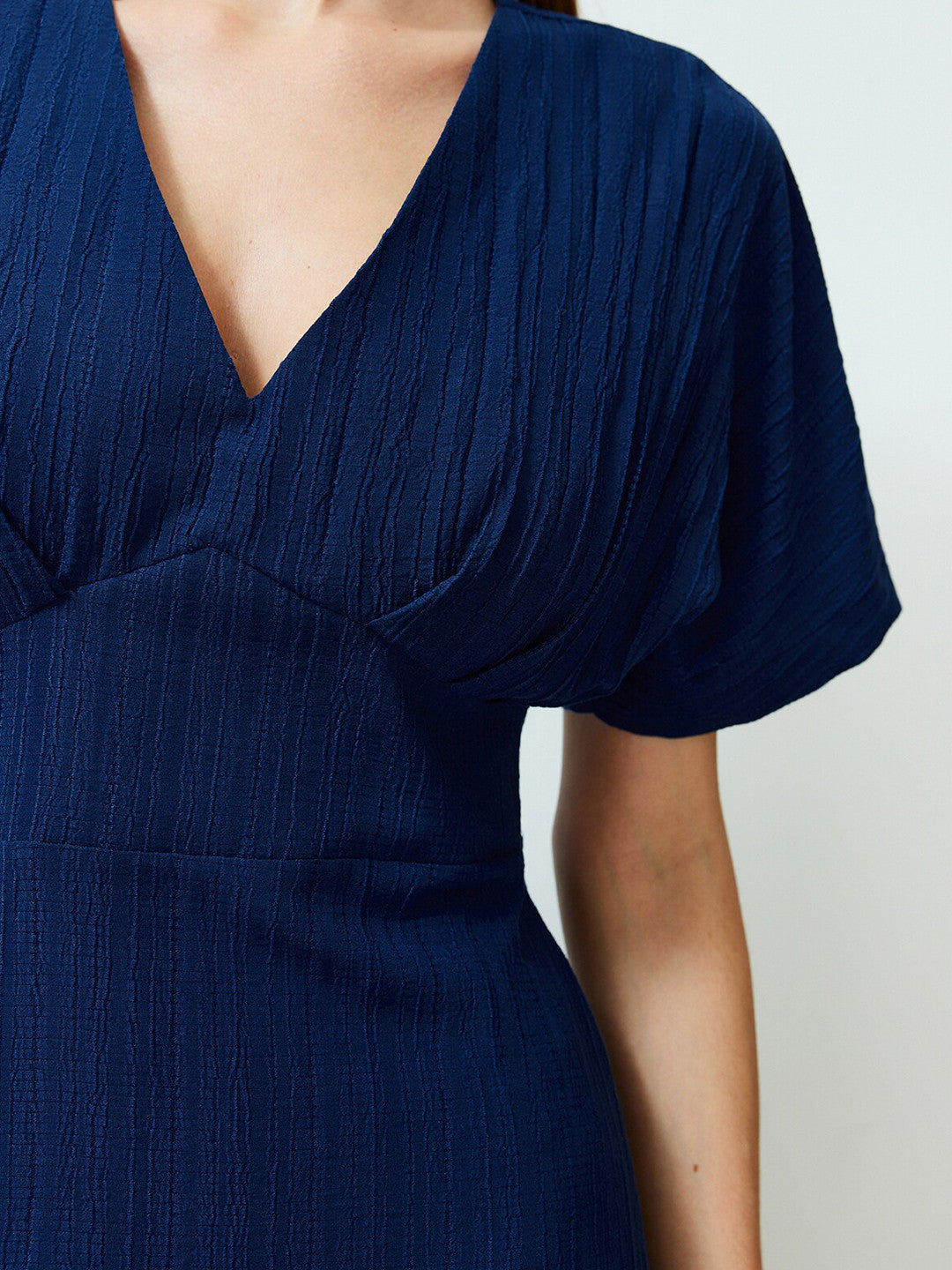 Trendyol Self Design V-Neck Pleated Midi Empire Dress