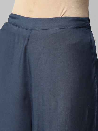 Colourblocked Round Neck Top With Trousers