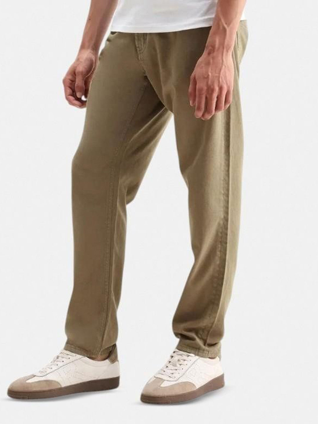 Men Smart Tapered Fit Mid-Rise Jeans