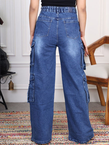 Women Jean Straight Fit High-Rise Light Fade Stretchable Jeans