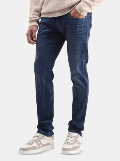 Men Smart Slim Fit Low-Rise Light Fade Jeans