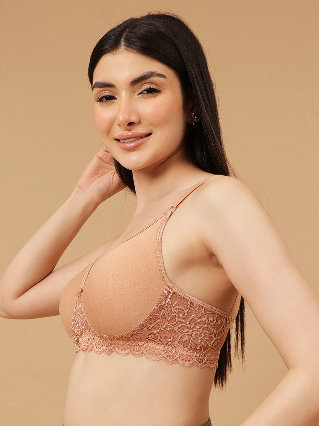 Lightly Padded Non-Wired Full Coverage Spacer Cup T-Shirt Bra