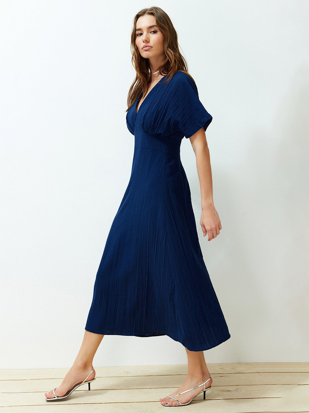 Trendyol Self Design V-Neck Pleated Midi Empire Dress