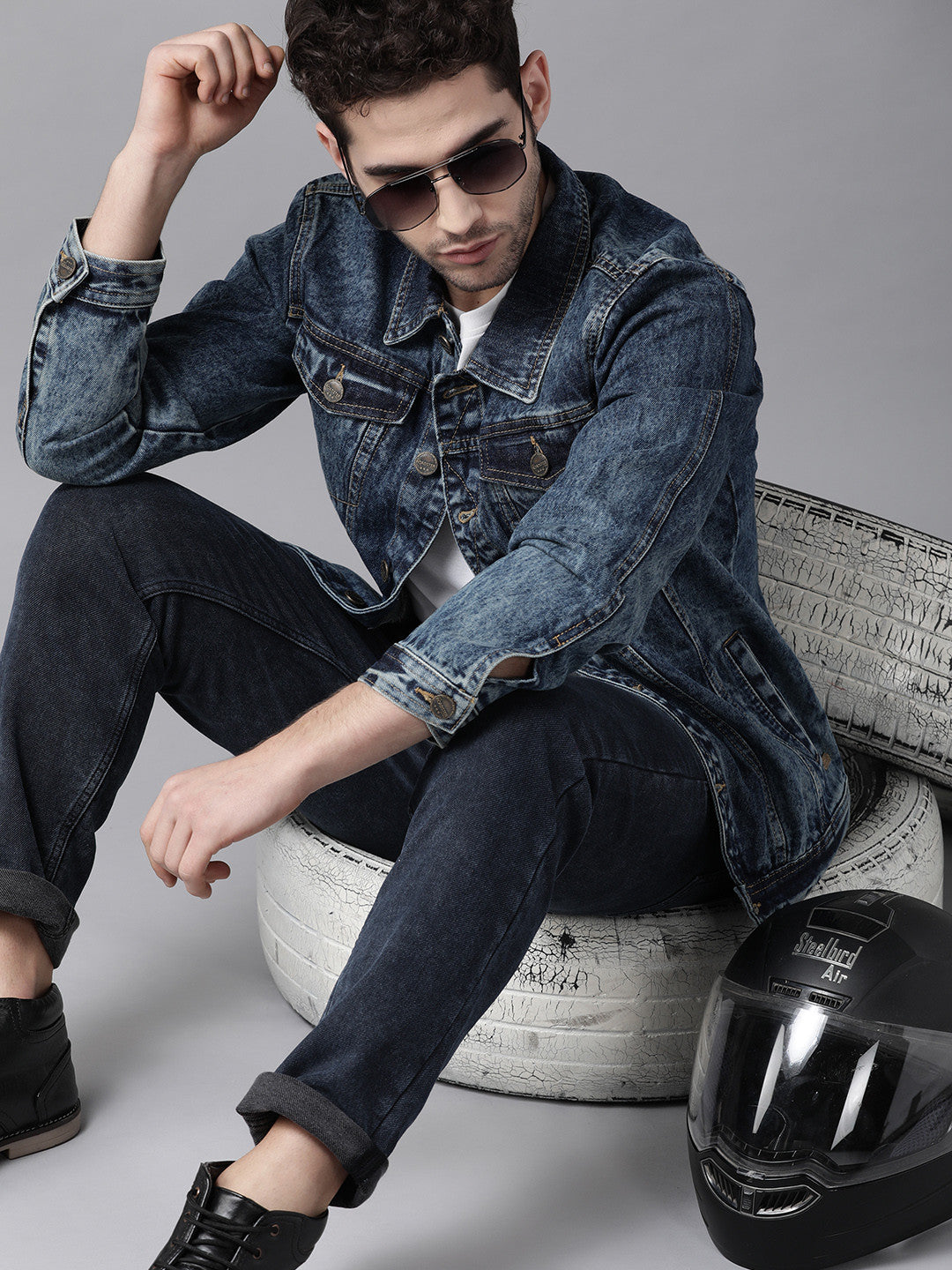 Men Navy Blue Washed Denim Jacket